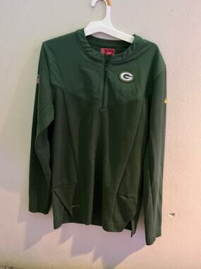Green Bay Packers Men’s Nike Drifit 1/4 zip Official NFL field apparel size XS